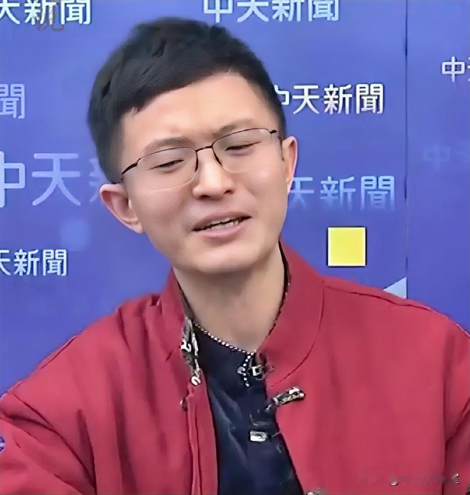 侯汉廷嘲讽“绿委”林宜瑾火速撤案:这是一个痛心疾首，必须将降半旗致哀的时刻，这