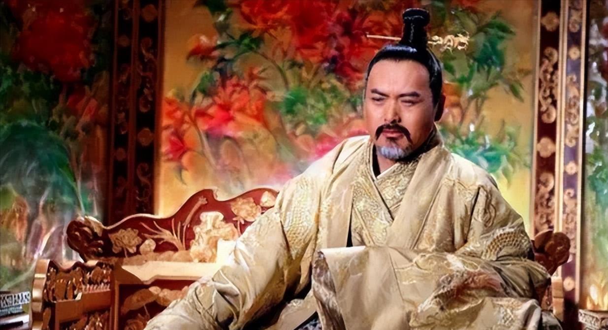 635年，大唐太上皇李渊病重，躺在床上气若游丝。他身边围着几个儿子，但他最放心不