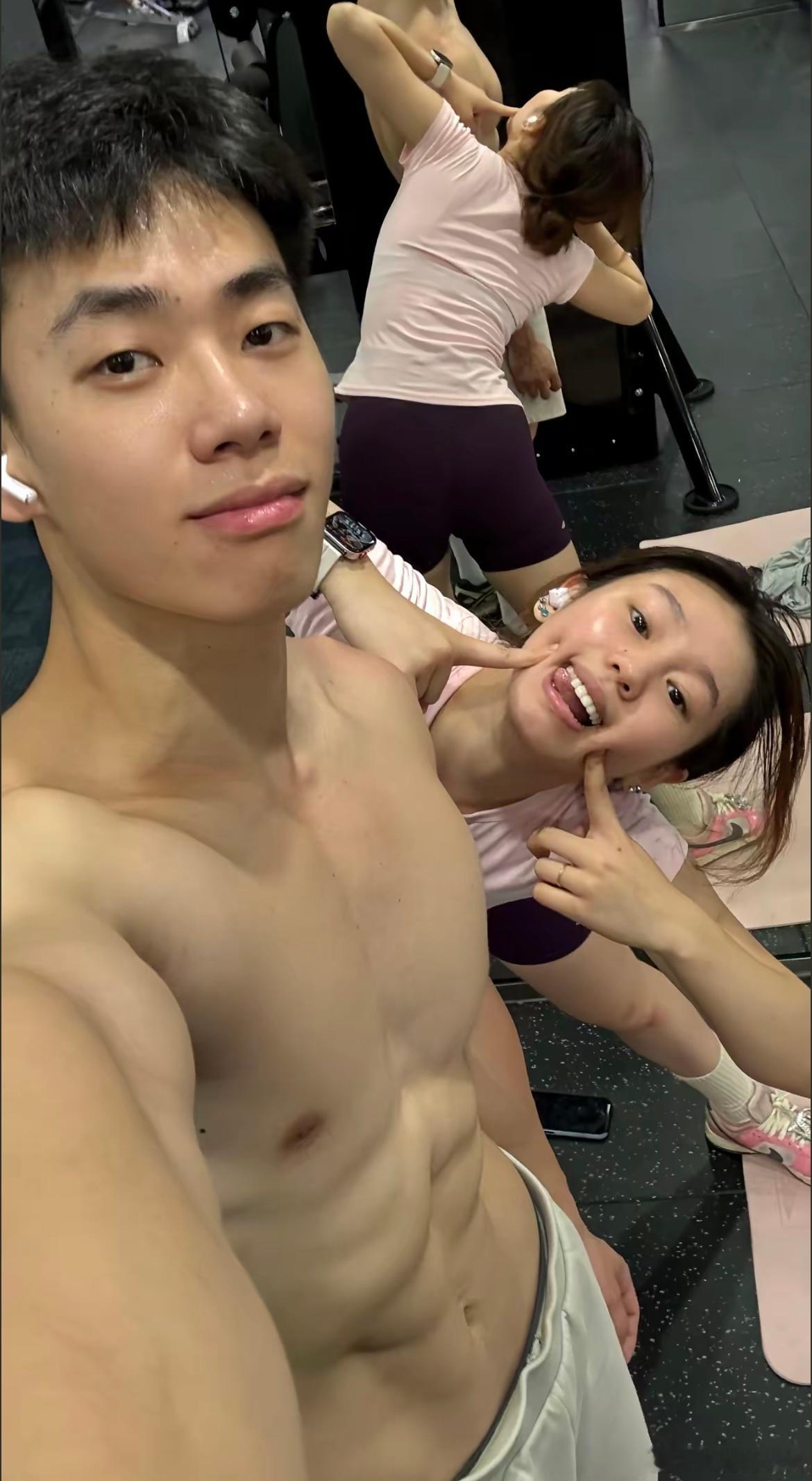 是彼此最好的健身搭子​​​