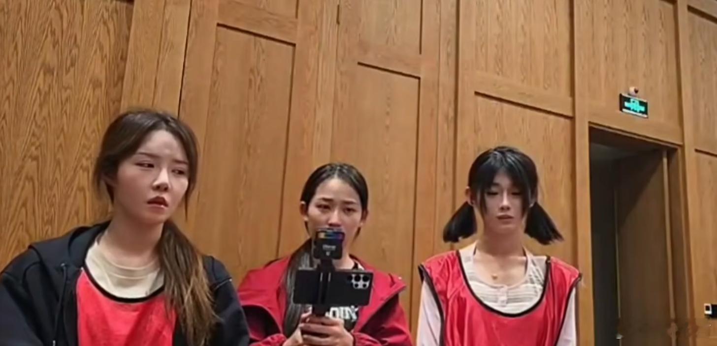 枫哥罕见训话女主播，不要刷小聪明败人品！dota2dotaYYF：我说一下暖妹