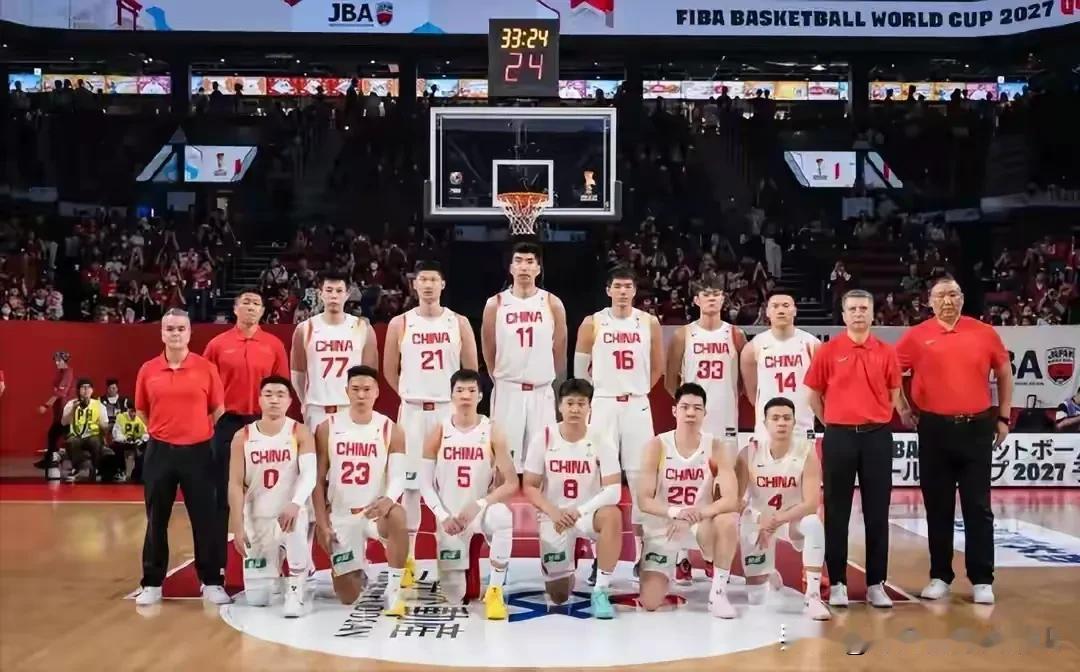 男篮这一隐患必须得重视了！一看数据真的吓一跳，郭士强在下一场必须做出改变！昨晚