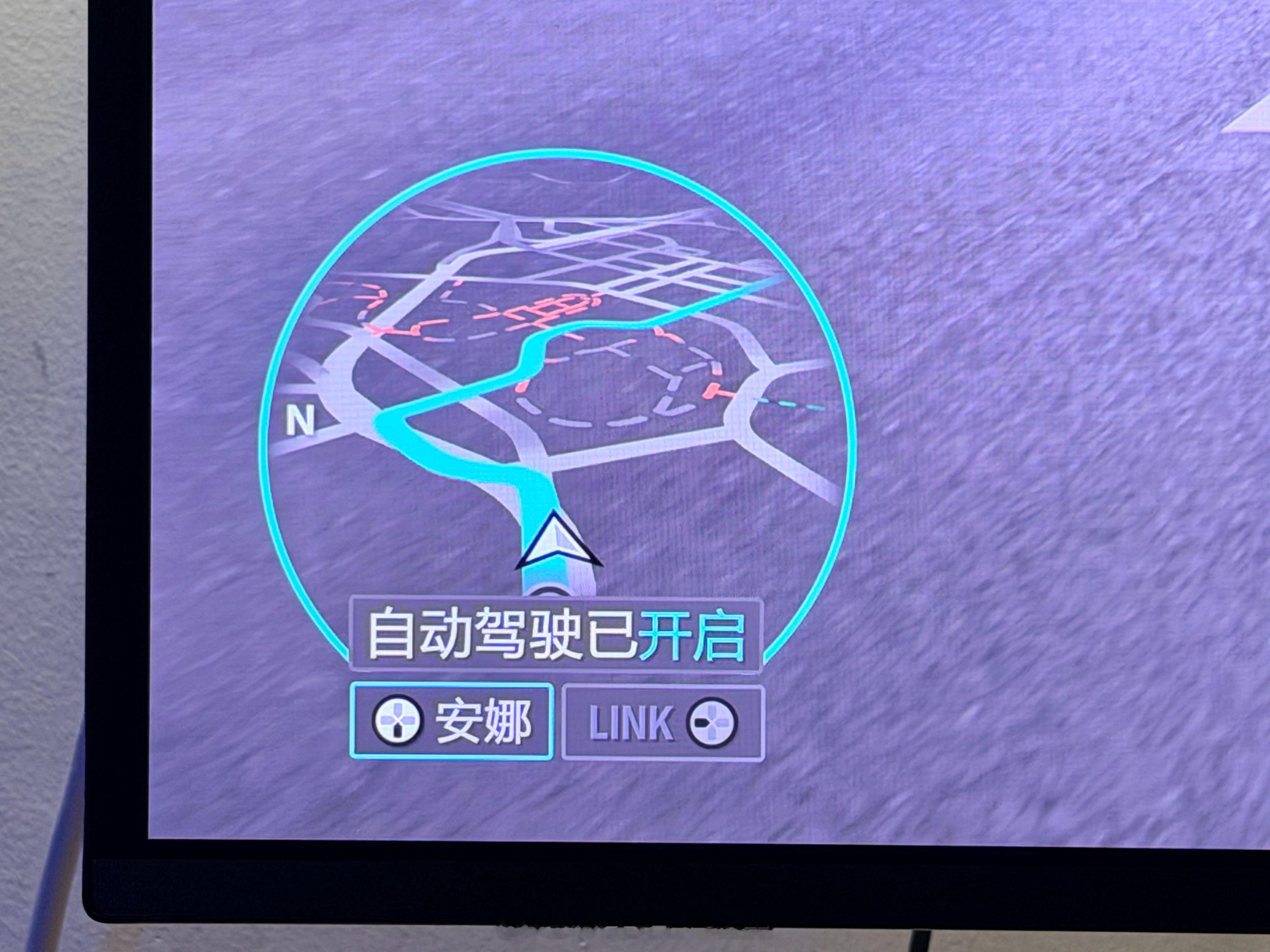 赛车游戏都可以智驾了……甚至偶尔抽风的毛病都很像大v聊车车评精选汽场全开
