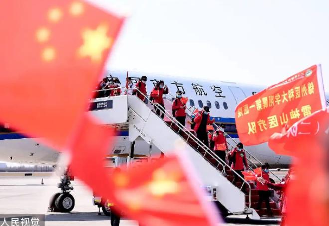 真解气！真的太解气了！这次中东撤侨，祖国直接把规矩立住：只认台胞证，只护中国人。