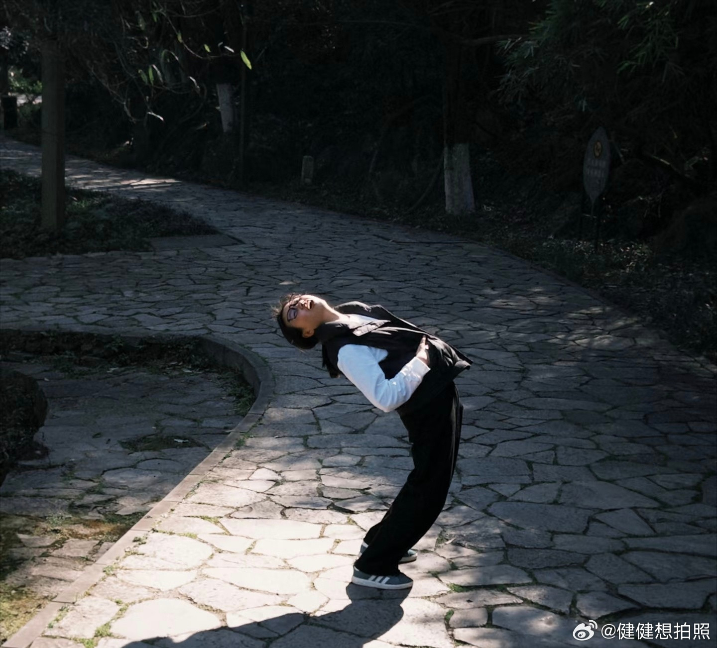 没人规定拍照要化妆