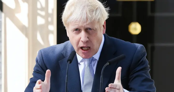 英国海军拦截运往美国的俄罗斯柴油? 英国前首相约翰逊建议遭嘲讽