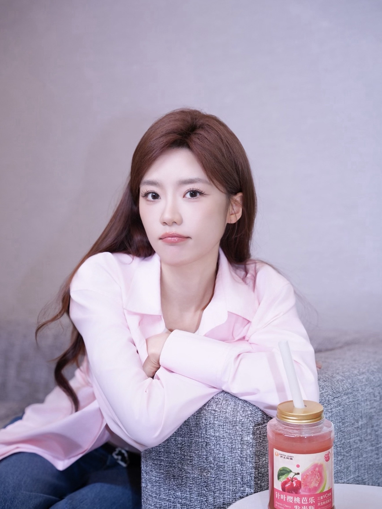 张月说有你们很幸福很真诚的小女孩希望可以有更多人来爱她一只小猪狗🥺🥺