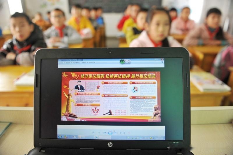教育反思录（1012）发现了没老师用课件上课时间久了人会变傻正如我们看