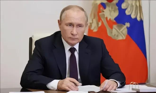 普京放出谈判的话：愿意把乌克兰的部分领土还给对方，但顿巴斯必须要归俄罗斯！这场