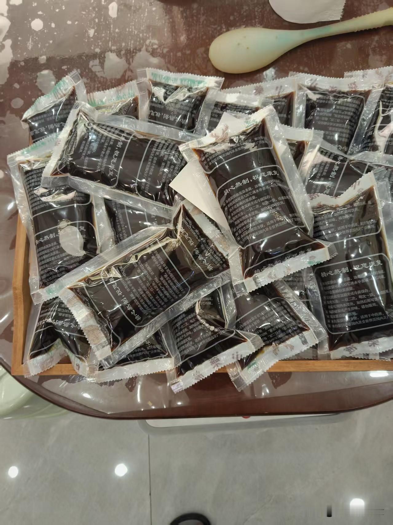 中西医之间的乱，还能持续多久我们很多人在谈中医和西医，多数是在谈医德，医风，