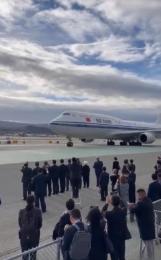 行程开始，中方专机抵美，G20峰会已出变故4月16日，中国财长蓝佛安
