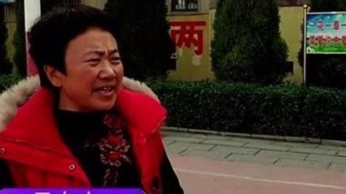 教师名下有7家公司, 要被开除, 教师: 24层的楼公司在26层!