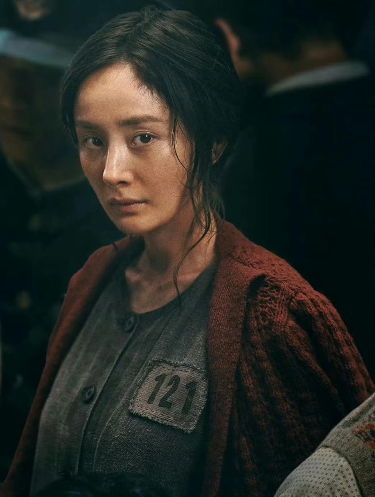 恭喜大幂幂再获认可！第17届澳门国际电影节金莲花奖提名揭晓，杨幂凭借《酱园弄·悬