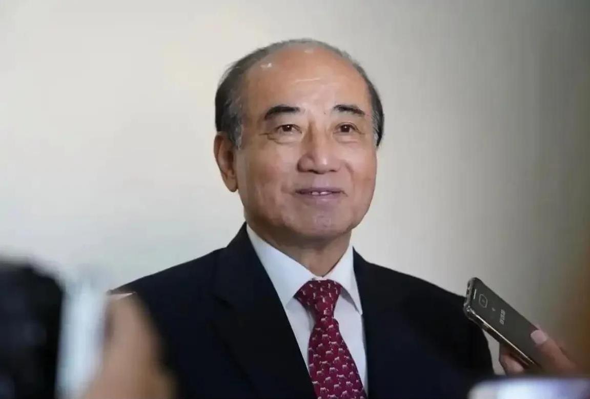 王金平也出来表态了！在马英九在海峡论坛上表示，中国五千年历史，合久必分，分久必合