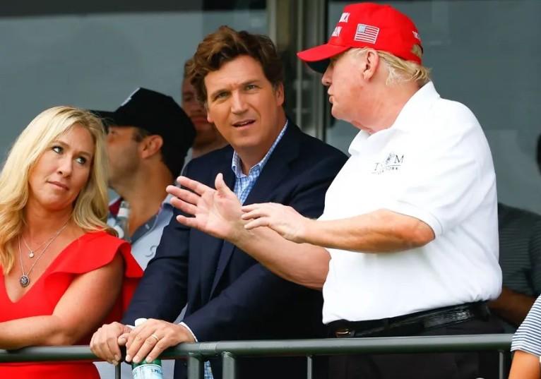 “为特朗普助选，长久以来折磨我的良心。”这句发自肺腑的话出自特朗普的铁杆粉丝