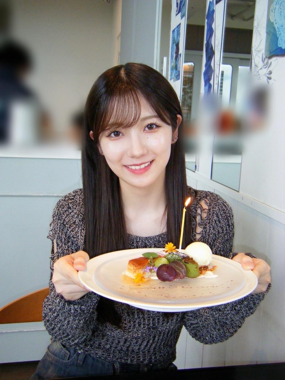 小田倉麗奈「この間カバンが重いなと思ったら、飲みかけのペットボトル(500ml)