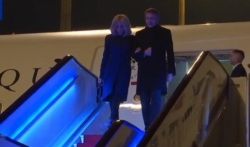 成都今夜灯火阑珊马克龙深夜到访继西班牙国王到访时隔不到一个月，成