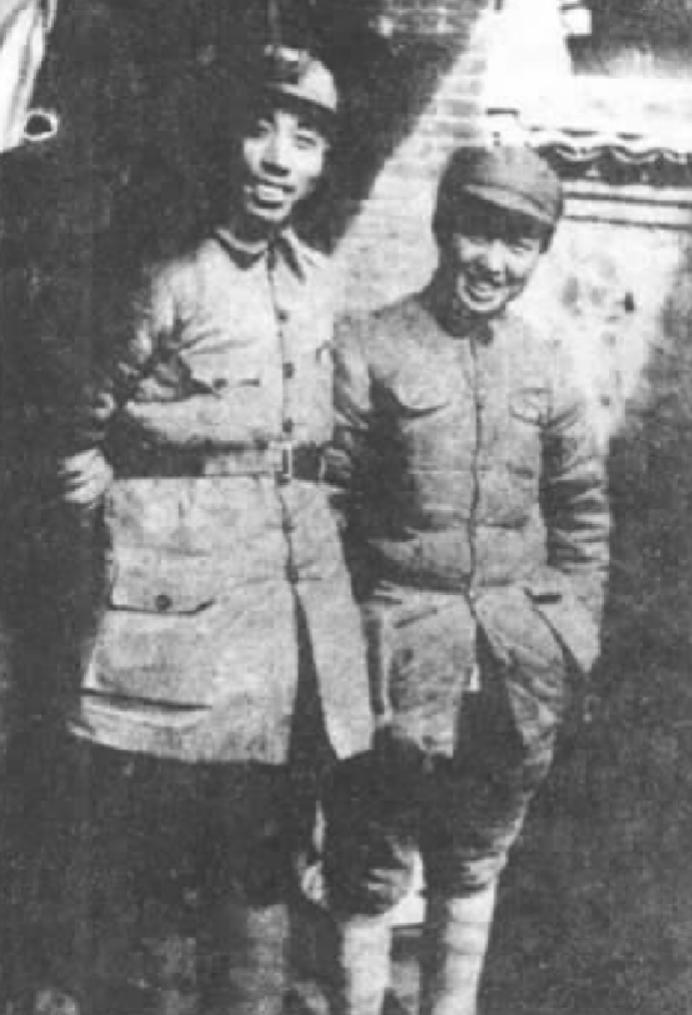 1937年的一天，八路军120师师长贺龙找到了29岁的“单身青年”王震旅长，笑呵