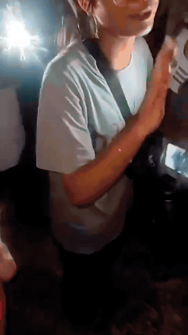 实拍印度女研究员惨剧：遭村民暴打还被扒光衣服，就因为被误认为人贩子！近日在印度奥