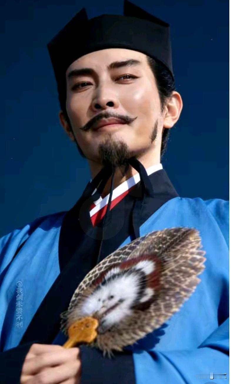 刘备为什么不带诸葛亮上战场？这两个男人的默契，99%的人都想错了刘备一辈子打