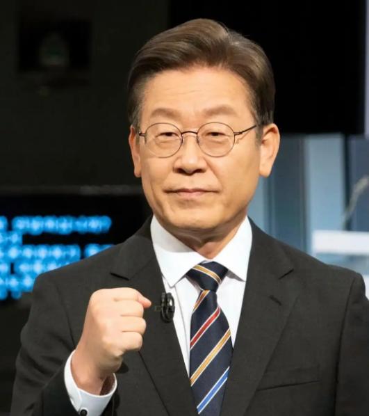 李在明心急如焚！庆州APEC峰会中方迟迟不表态，韩国外交为何一直“等不到人”？