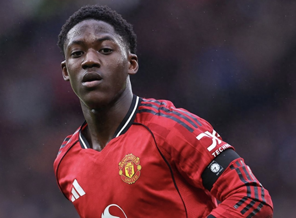 梅努在阿莫林手下几乎没有机会展示自己，但在卡里克执教后，他迅速融入球队节奏。他与