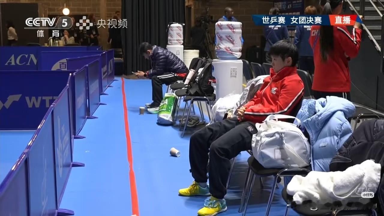 看蒯曼和桥本打球的莎莎，松弛的像个没长大的小姑娘！移动云智能都看不明白蒯曼局