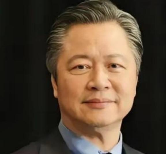 美国要动手了？这是来自台湾国际形势专家赖岳谦的警告，在他看来最早今年，中国就有可