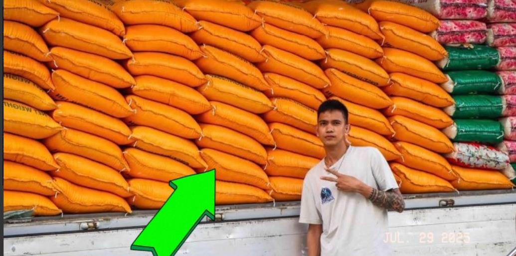 嘴上喊着我是“中国人”，背地里却给菲猴送大米。国家已经明确不帮菲律宾，偏偏有人跳