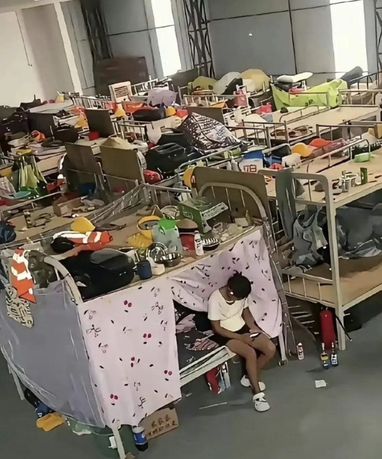 这样的宿舍，你们愿意住吗？