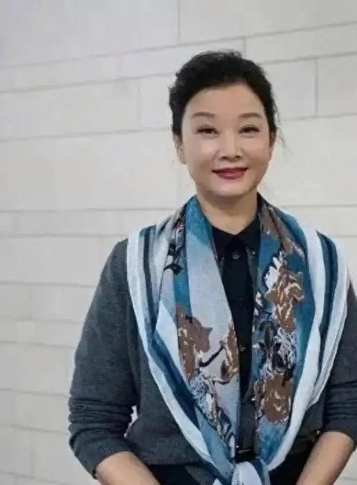 58岁宋祖英“变样”了，岁月对美女也不友好！