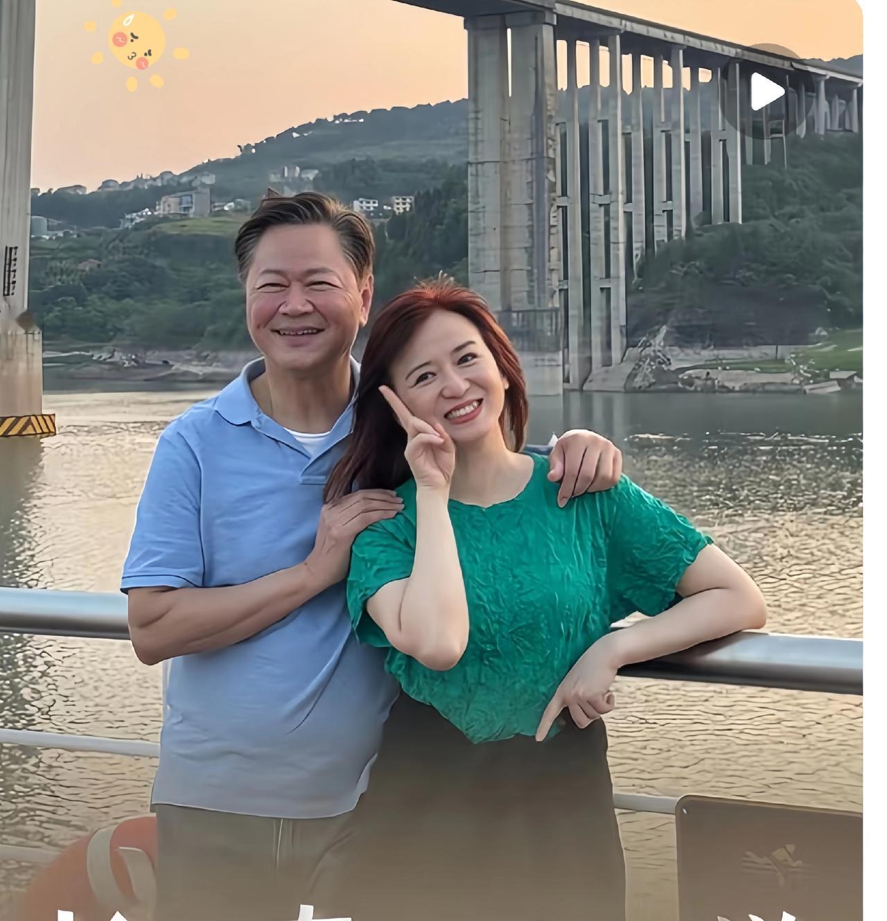 赖岳谦夫妇在考虑移居大陆，正在研究宜居城市…网友纷纷表示：上海杭州房价太贵