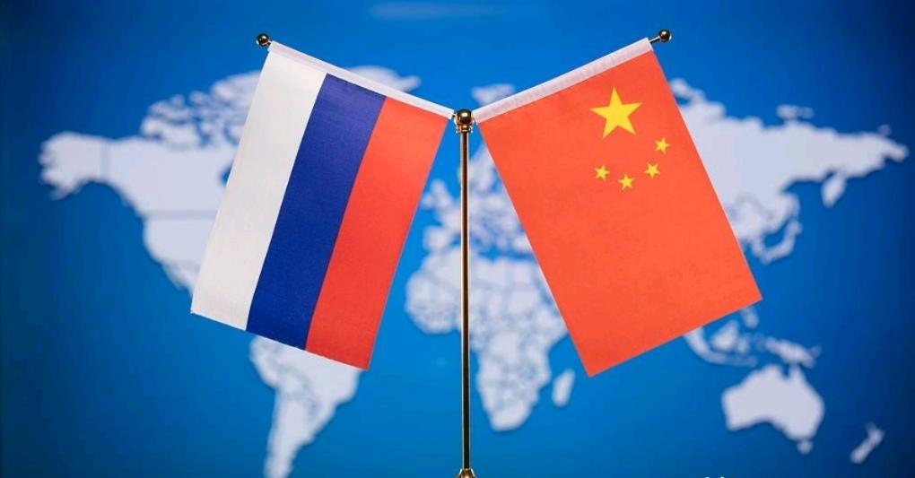 中国对俄罗斯施加压力了！俄罗斯对此事要认真处理！2月21日，在发生一辆载着八名中