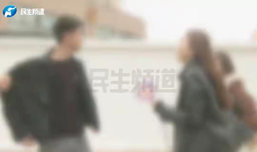 河南开封惊现“跑路夫家”！女子产后6个月惨遭全家玩消失，疫苗本被扣，见面互撕：你