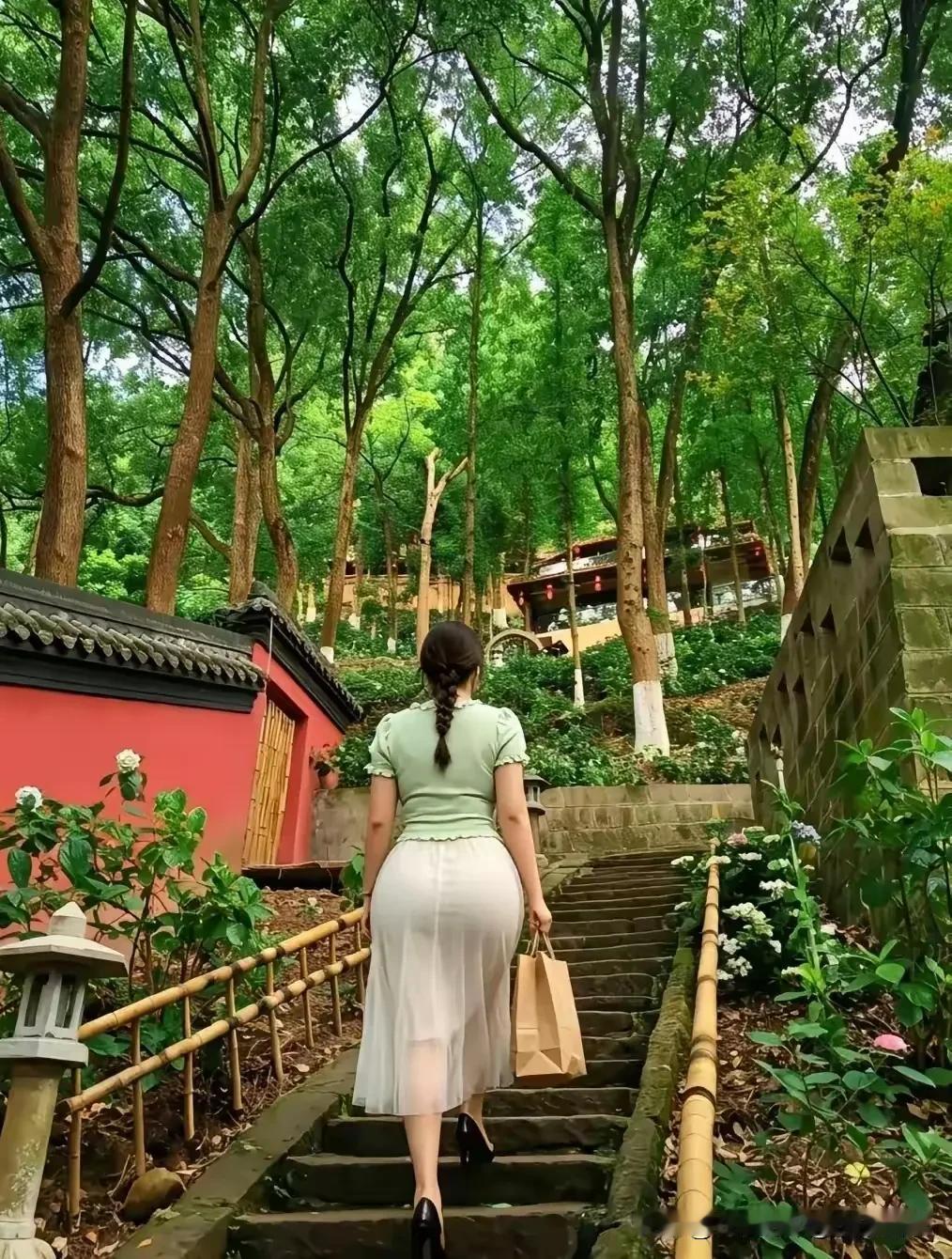 你们喜欢什么类型的美女