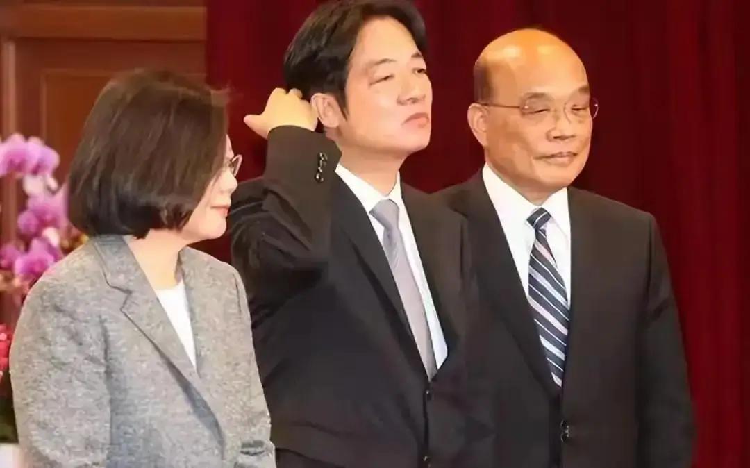 秦安：统一时机成熟的明晰信号！台湾大叔称大陆要“收拾”台湾太简单的三点思考。