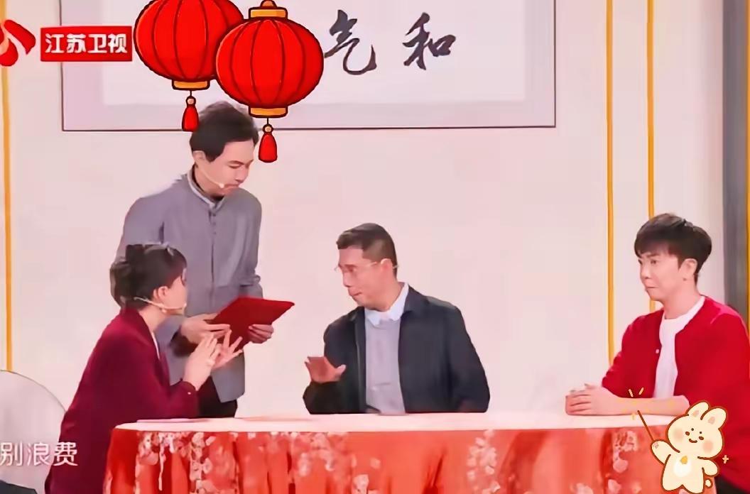 各台春晚“语言类节目”越来越尬，基本是~讲笑话的人自己成了“大笑话”只有