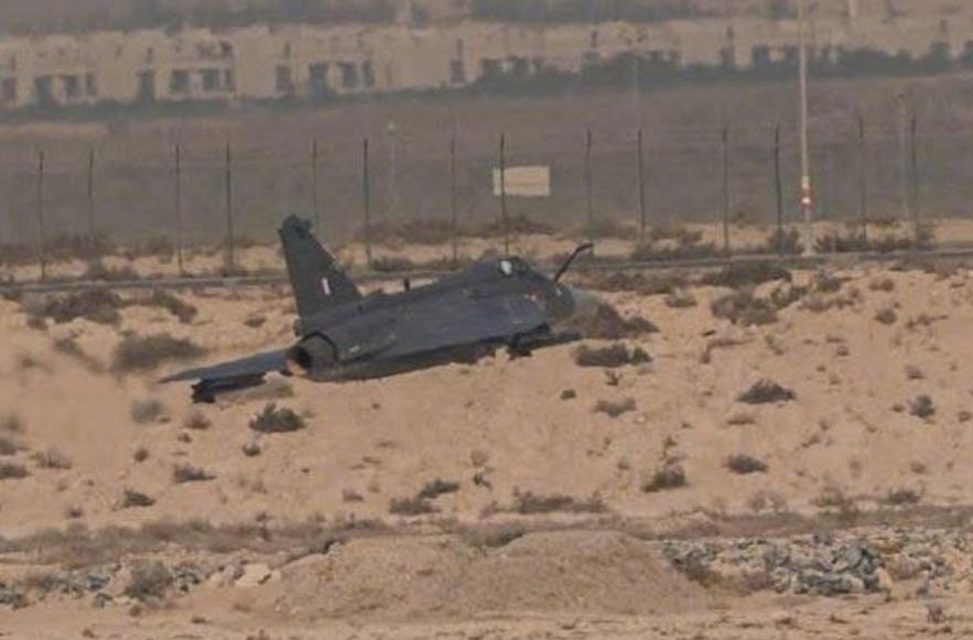 光辉战机撞地之前的最后画面！在坠机的一瞬间，连一秒都不到，飞行员连弹射的机会