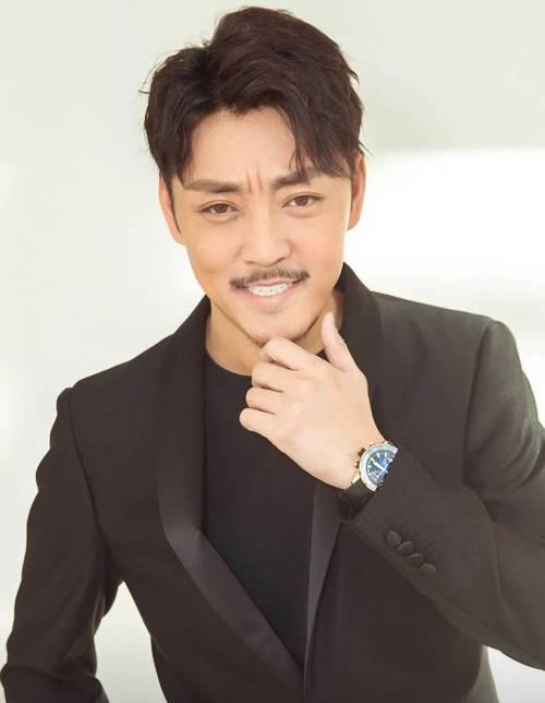 演员赵达，大器晚成，二十余载演艺路默默耕耘，从《大江大河》的寻建祥到《生万物》的