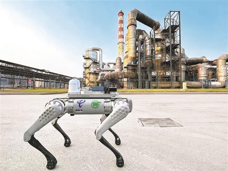 智能化转型冲刺千亿