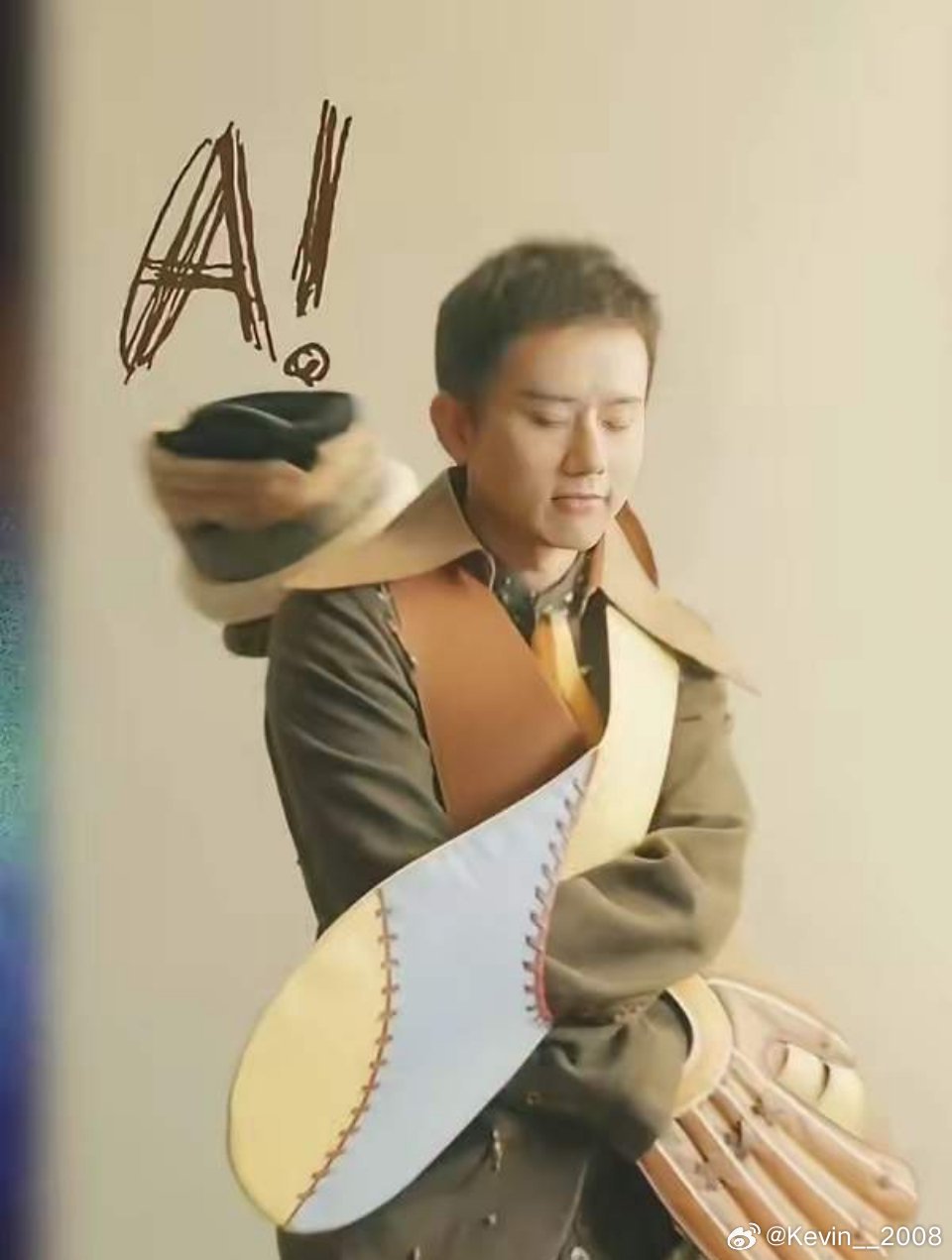 芭莎男士给张杰拍的花絮，这个造型也太土了吧？