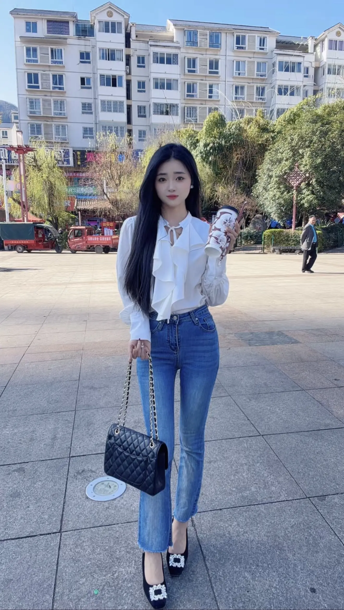 奶茶一杯快乐加倍