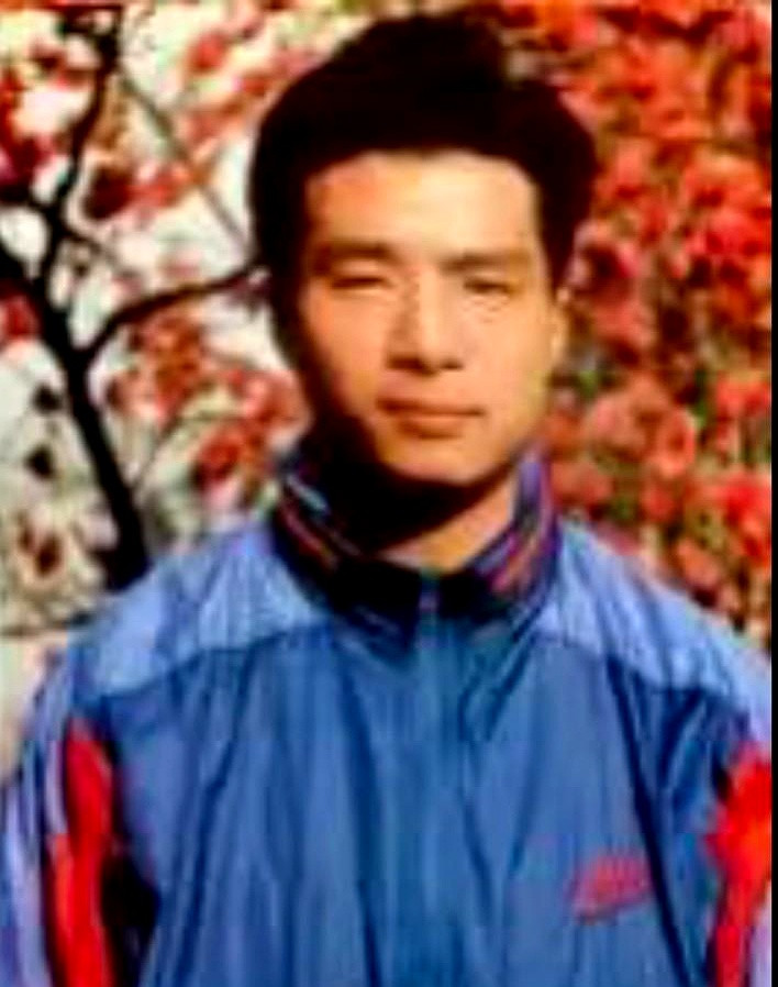 1997赛季上海申花为了拿下浦东俱乐部的卞军和忻峰，竟然舍得把自家夺冠功臣当成筹码交易出去当年在申花
