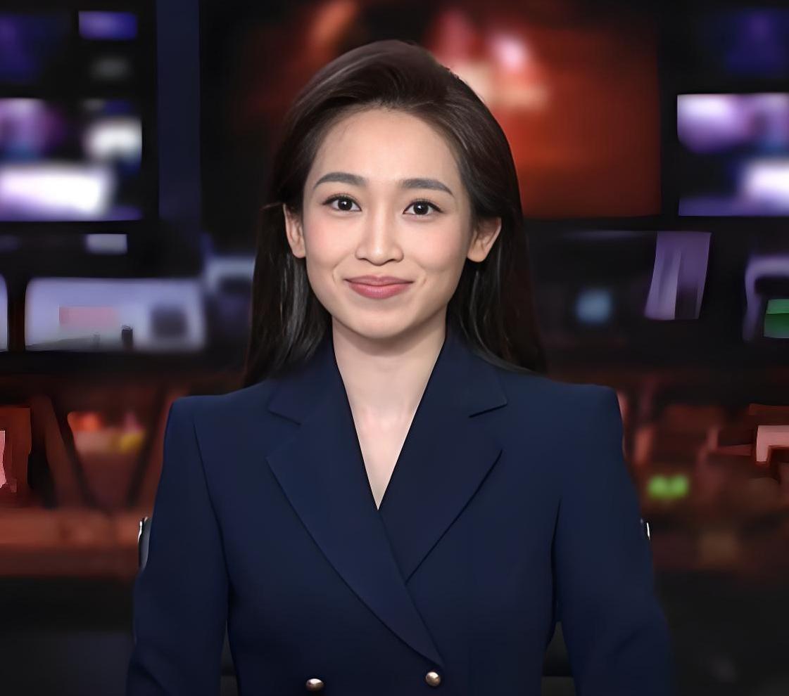 00后美女开始在央视挑大梁了，来自浙江绍兴市的陶忆雯未满26岁，成为央视中文国际