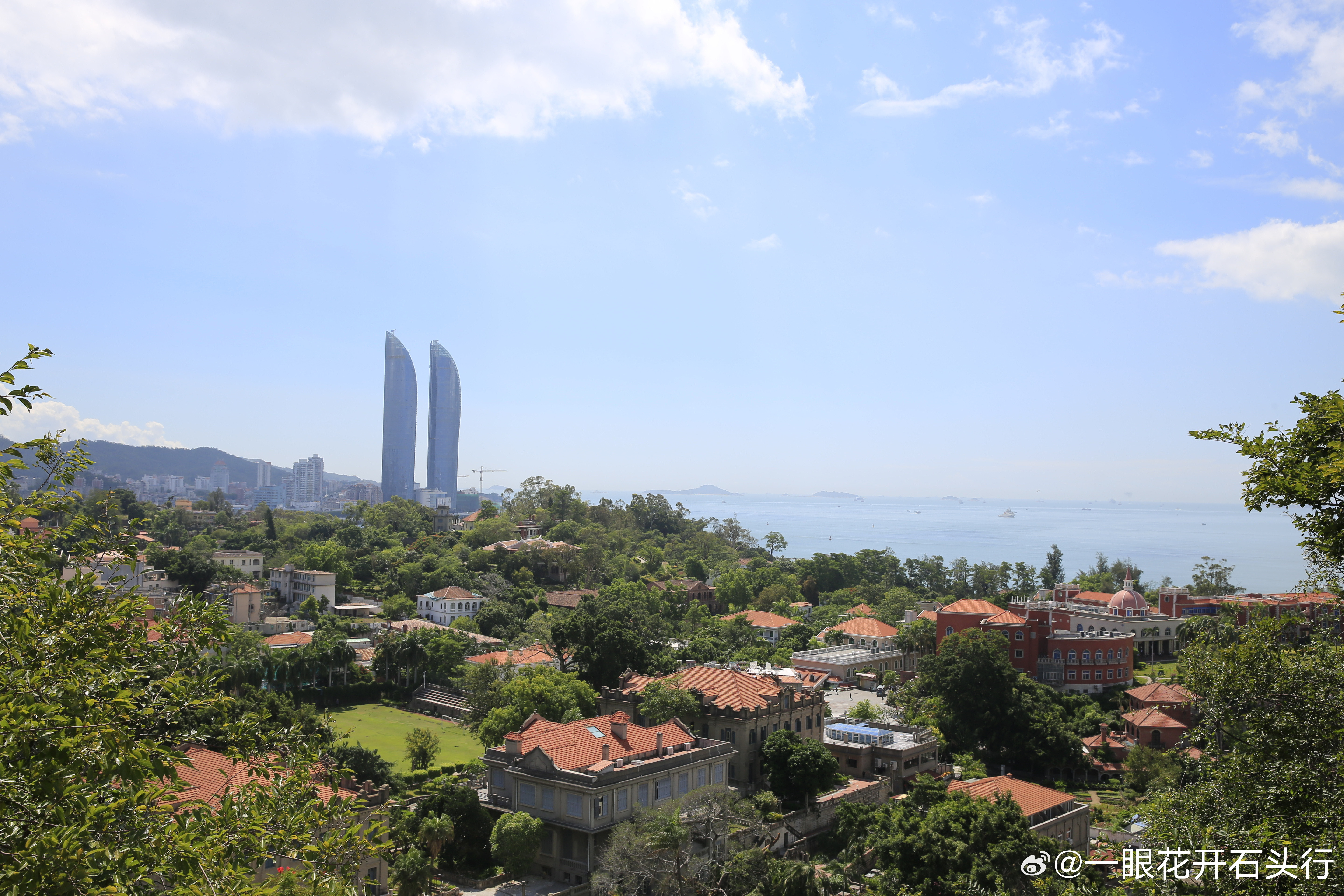 行情不好的时候多看戏，降低下交易欲望，不要这个地板想翘一下，那边也想去低吸一下，