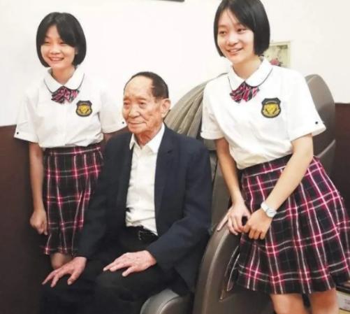 稻田里的'天气预报员'：袁隆平与大米小米的温情故事