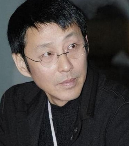 2016年，陈道明指着几个评委大发雷霆：“谁给你们的胆子！竟敢这样评价我们传承的