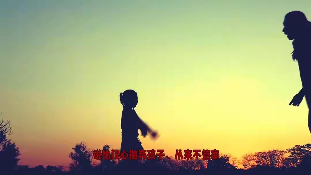女子离婚7年，儿子带行李千里寻母7年前，她哭着签下离婚协议，放弃了孩子的抚养