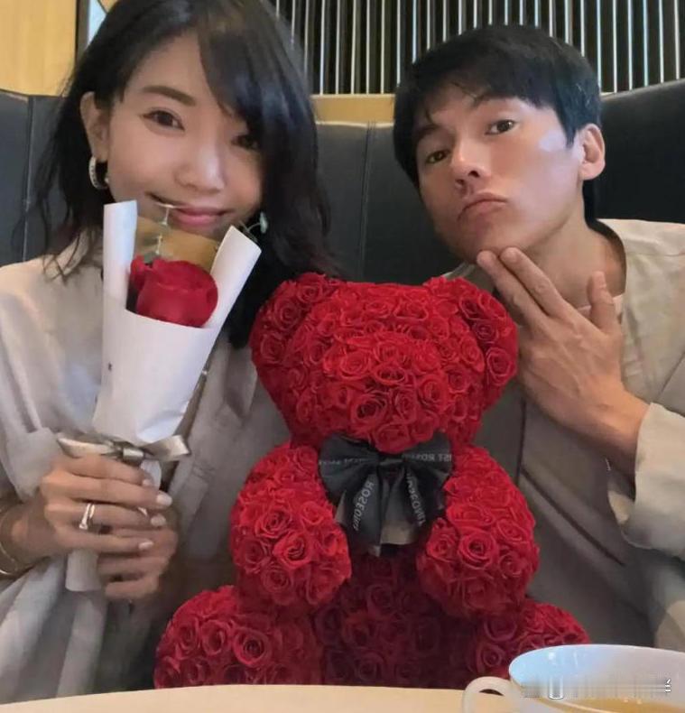 曝张婉婷曾找Q女士交心曝张婉婷曾当小三还怀孕有狗仔曝疑似张婉婷和Q女士的聊天记