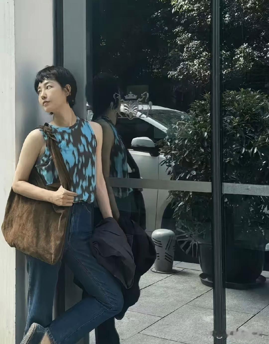 白百何‏‌确﻿实好看⁠⁠，这个发型‎也特别‍‏衬她，整‏‌⁠体‏‍‍感‍﻿觉挺﻿