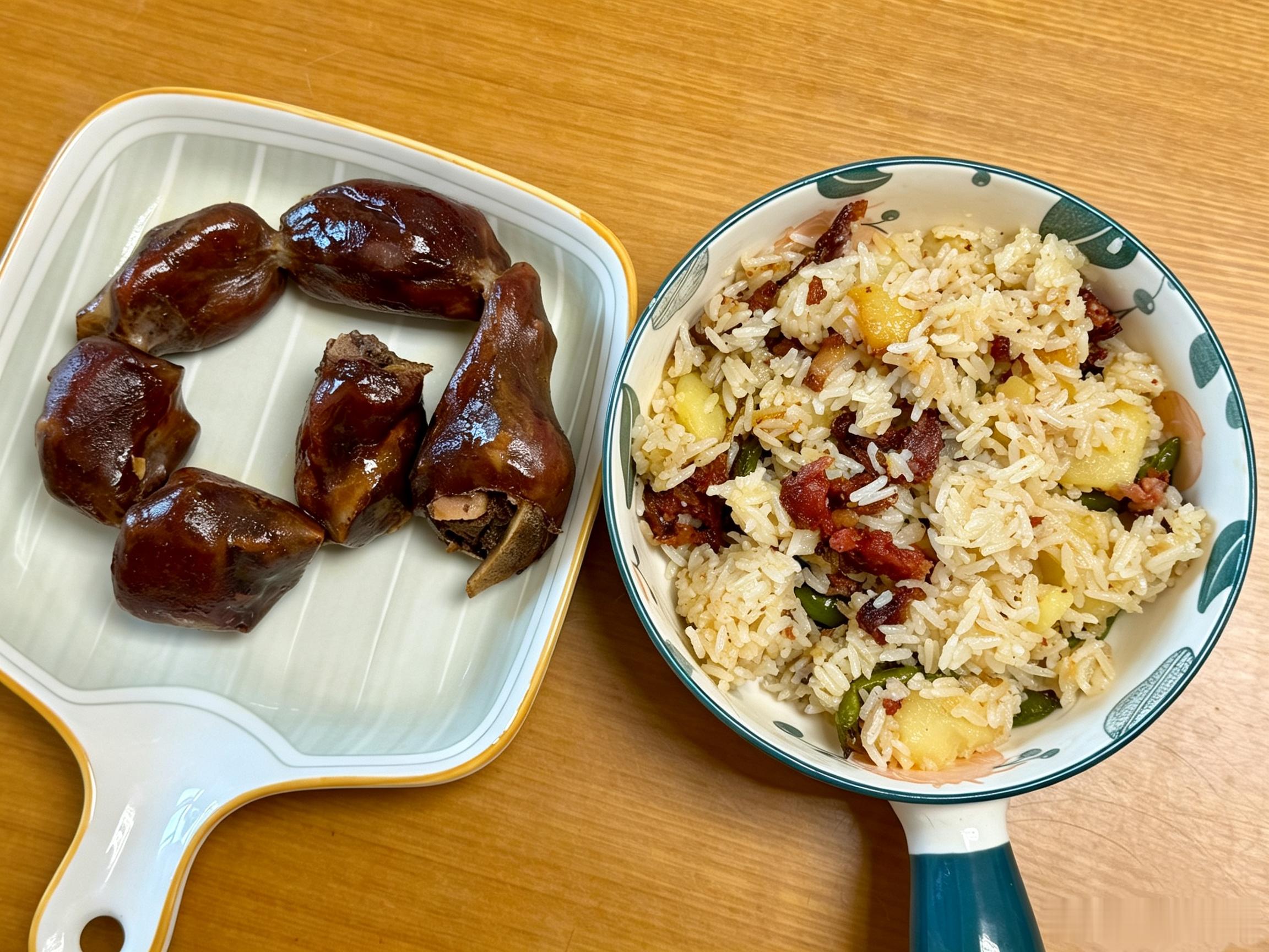 箜饭配排骨香肠～吃完仅剩的几节就等今年的腊味季了！川川逛吃日常​​​